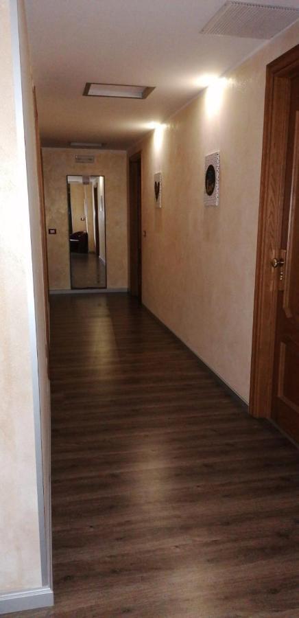 Hotel Caligiuri Decollatura Buitenkant foto